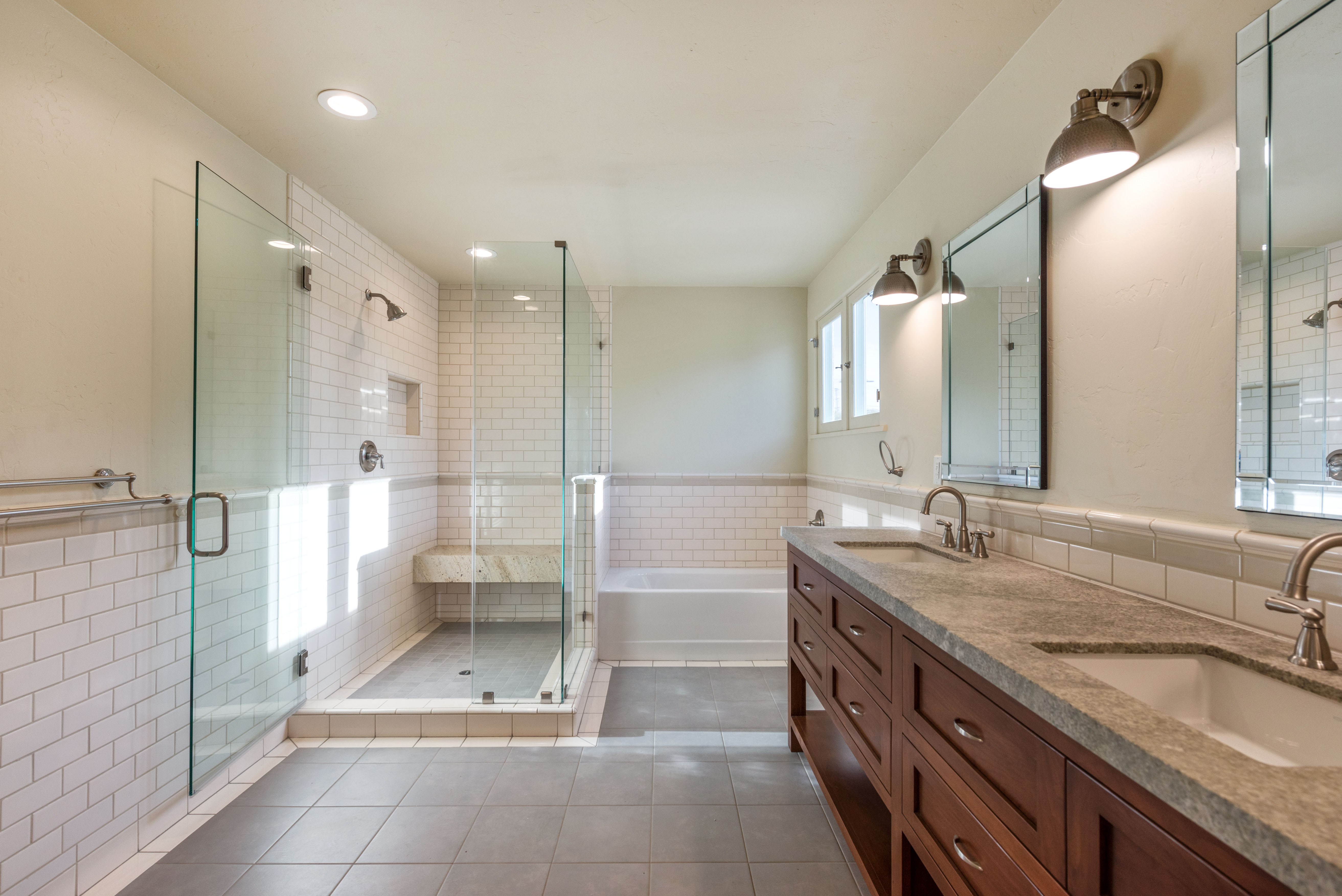 2262 Cloverfield, Santa Monica, California 90405, 3 Bedrooms Bedrooms, ,2 BathroomsBathrooms,Home,For Rent,Cloverfield,1101
