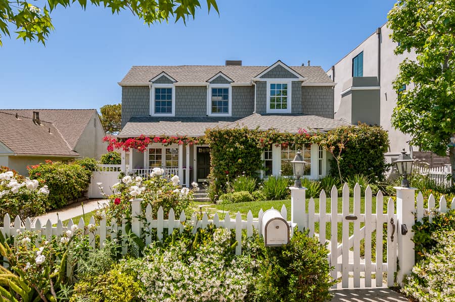 15234 Friends,Pacific Palisades,California 90272,4 Bedrooms Bedrooms,3.5 BathroomsBathrooms,Home,Friends,1104