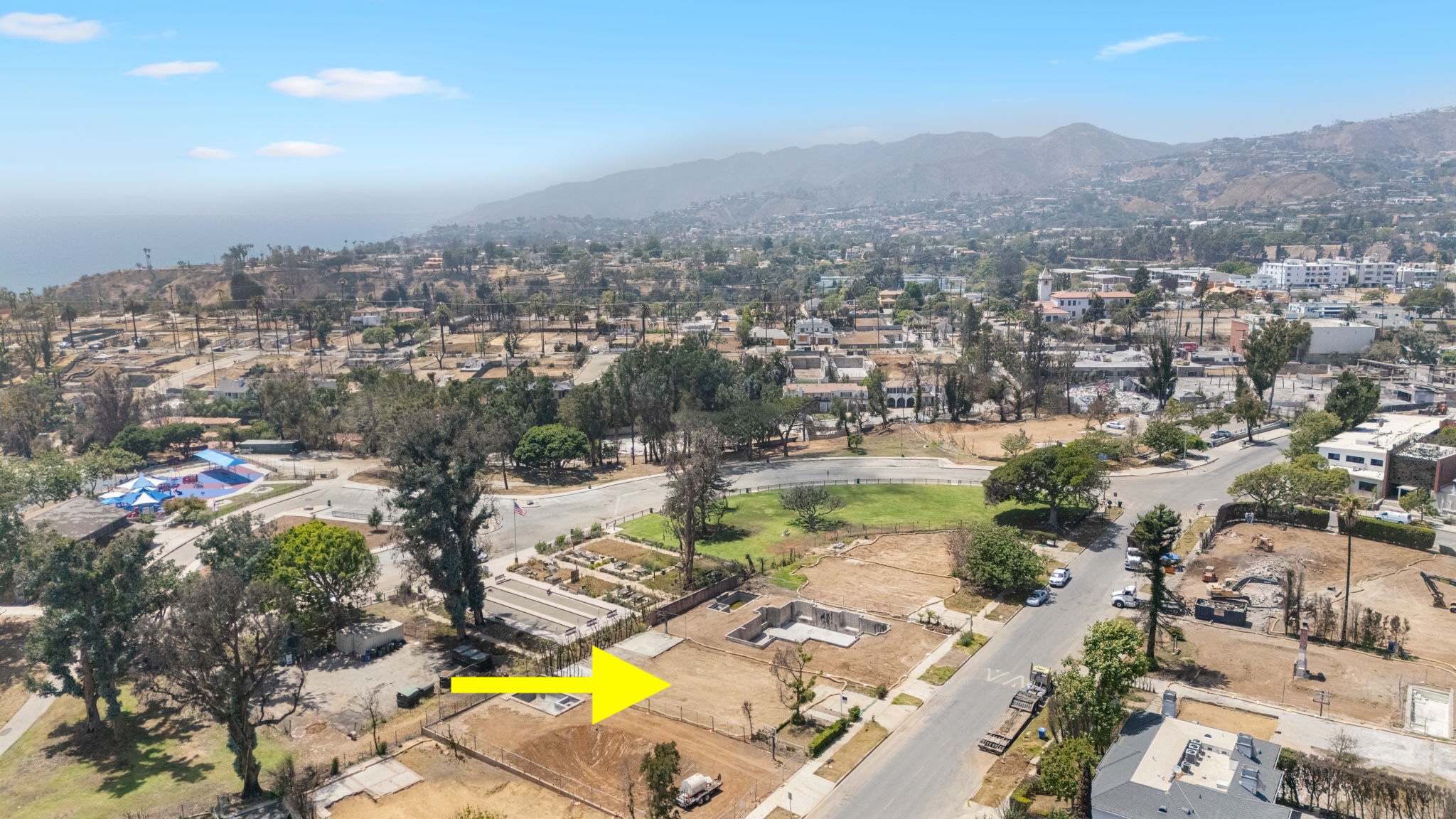 821 Alma Real Drive, Pacific Palisades, California 90272, ,Home,For Sale,Alma Real Drive,1175