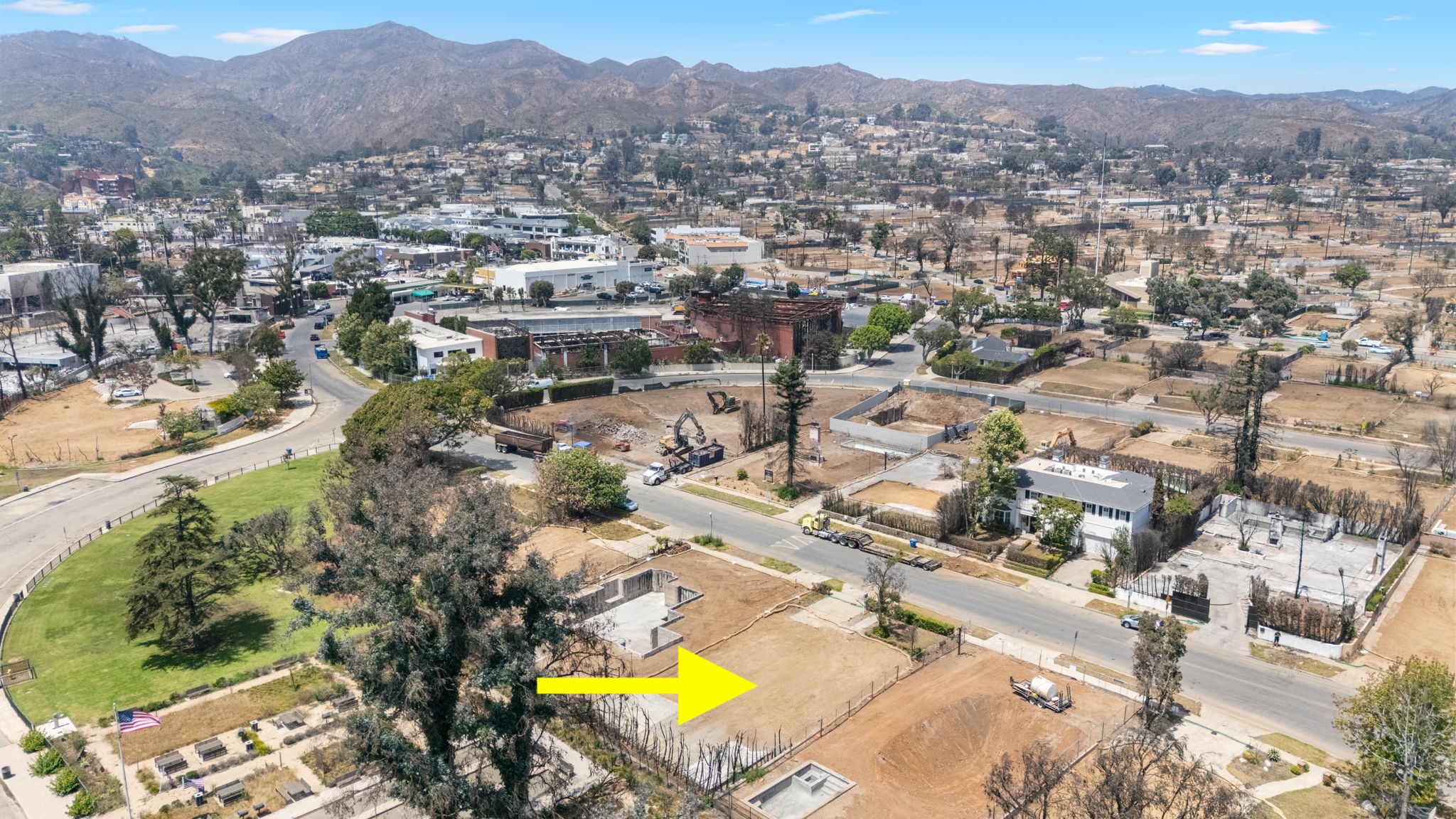 821 Alma Real Drive, Pacific Palisades, California 90272, ,Home,For Sale,Alma Real Drive,1175