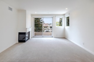 15425 Antioch St 201, Pacific Palisades, California 90272, ,Apartment,For Sale,Antioch St 201,1180