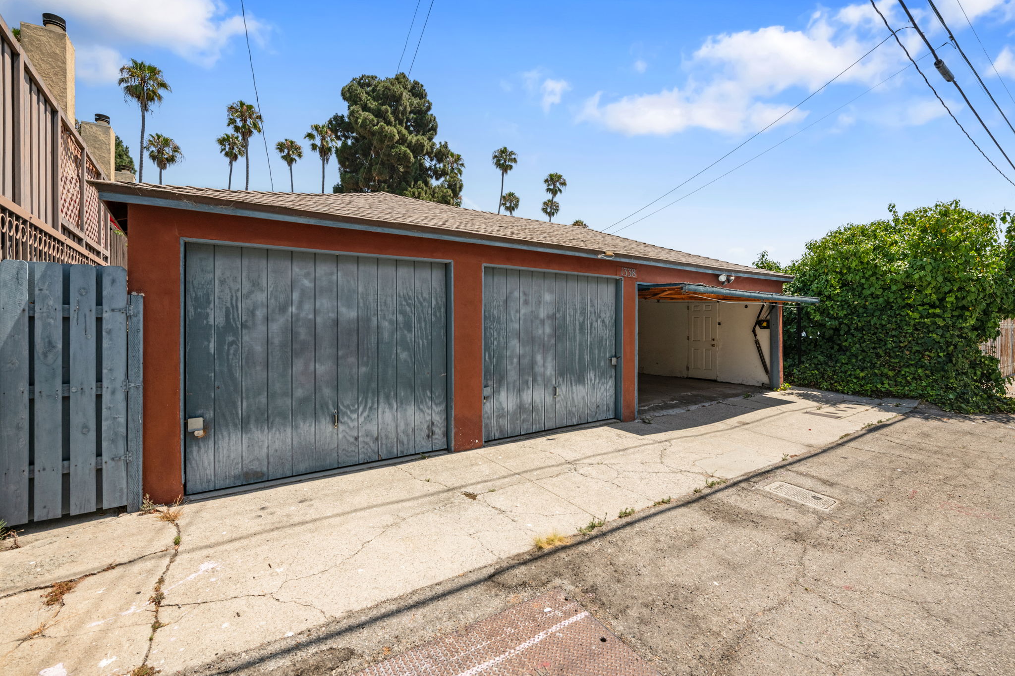 1338 19th St, Pacific Palisades, California 90272, ,Apartment,For Sale,19th St,1181