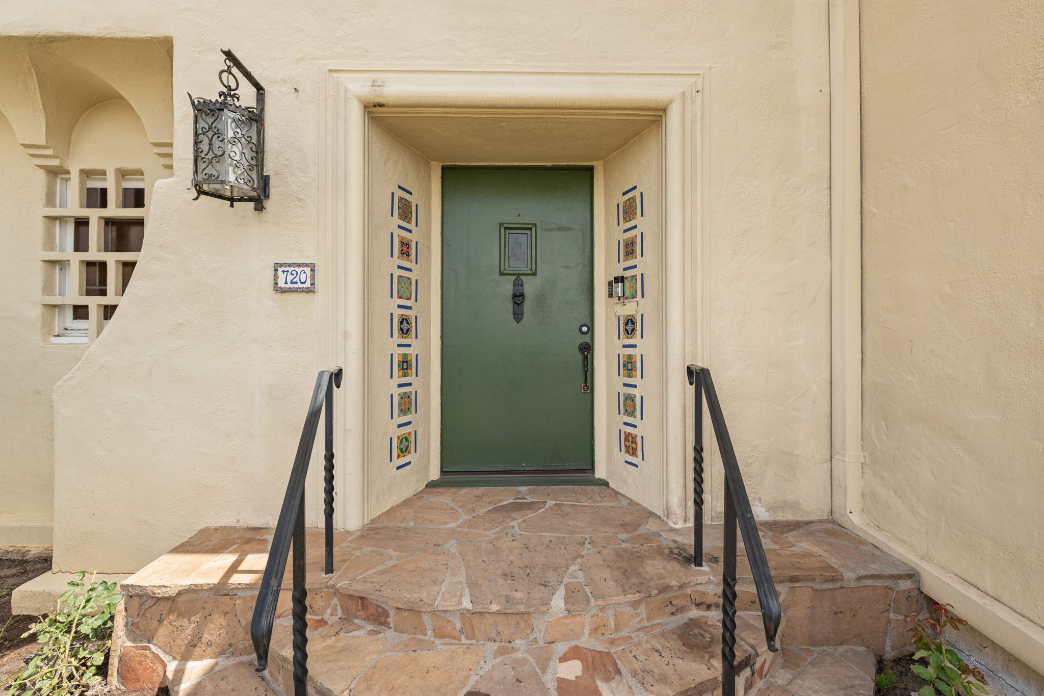 720 Chapala, Pacific Palisades, California 90272, ,Home,For Sale,Chapala,1183