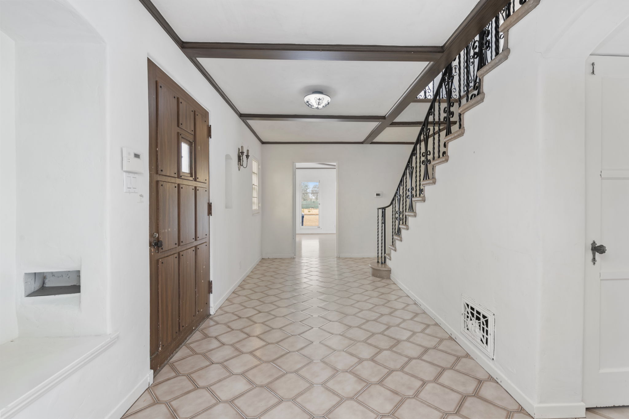 720 Chapala, Pacific Palisades, California 90272, ,Home,For Sale,Chapala,1183