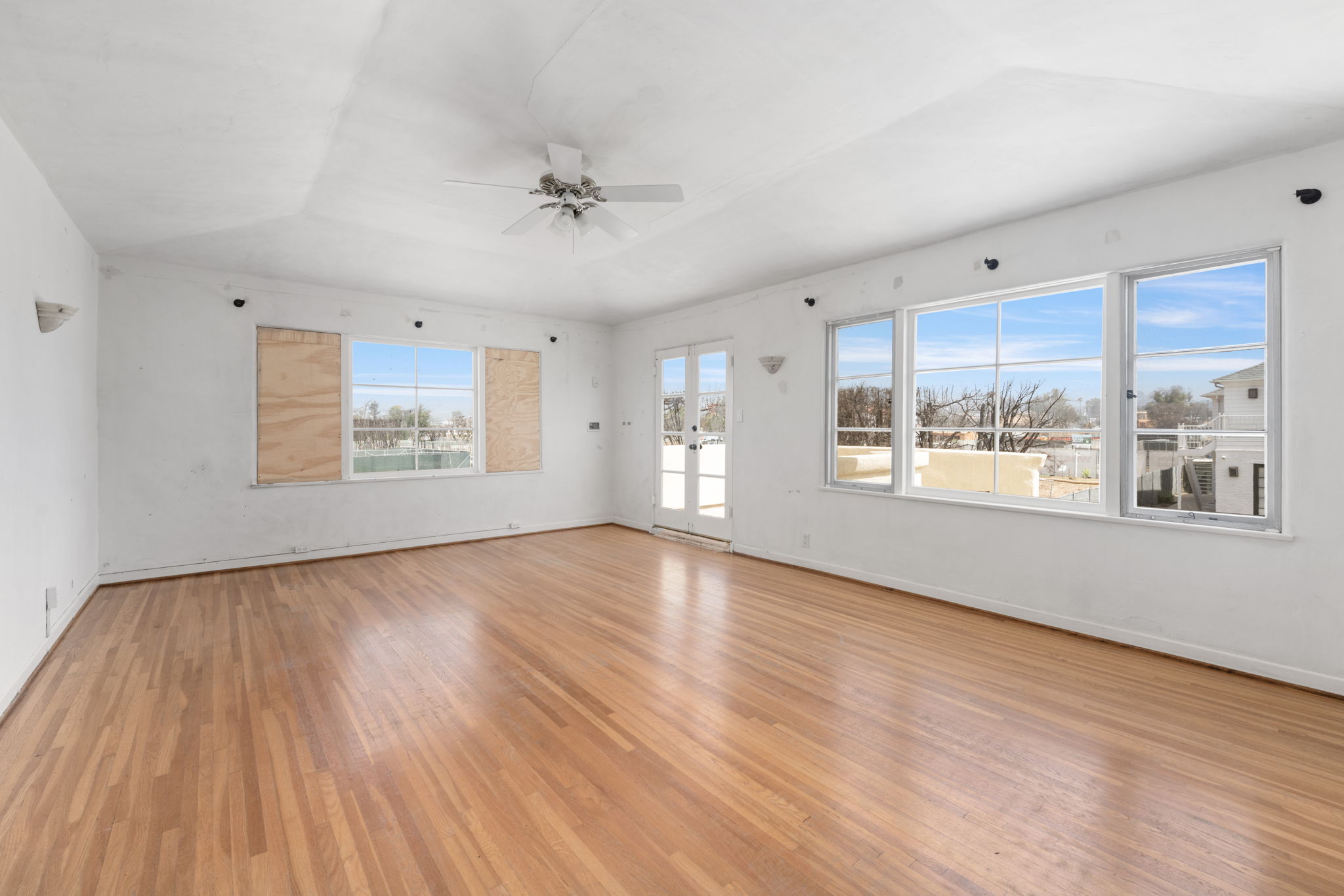 720 Chapala, Pacific Palisades, California 90272, ,Home,For Sale,Chapala,1183