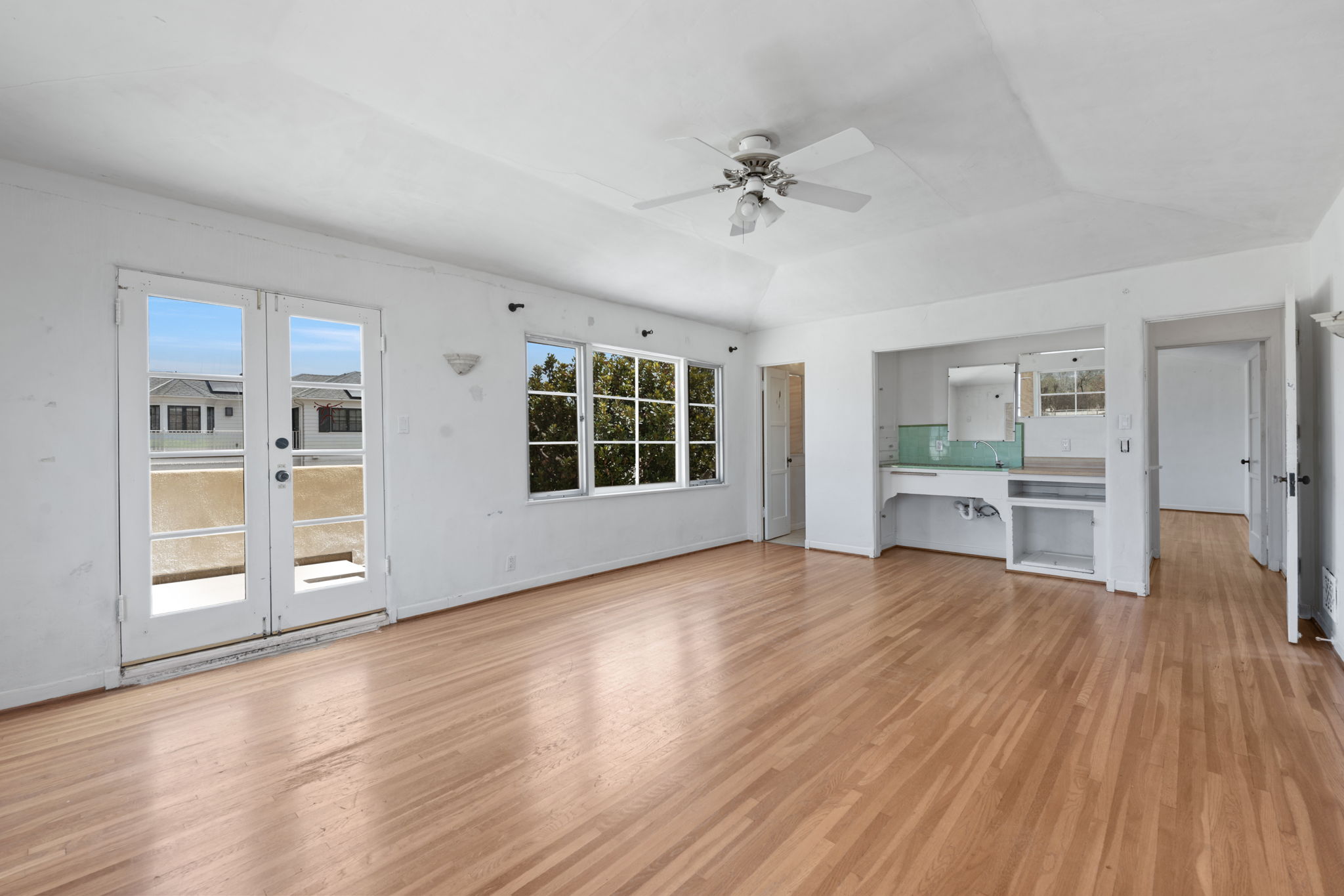 720 Chapala, Pacific Palisades, California 90272, ,Home,For Sale,Chapala,1183