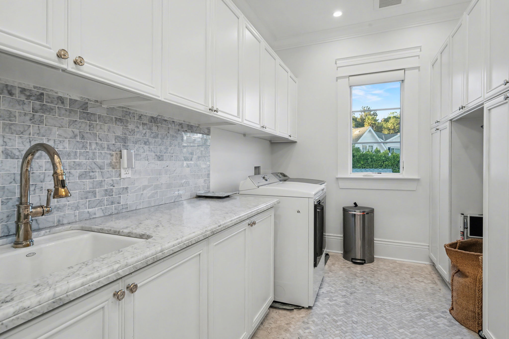 13210 Haney Pl, Pacific Palisades, California 90272, ,Home,For Sale,Haney Pl,1186