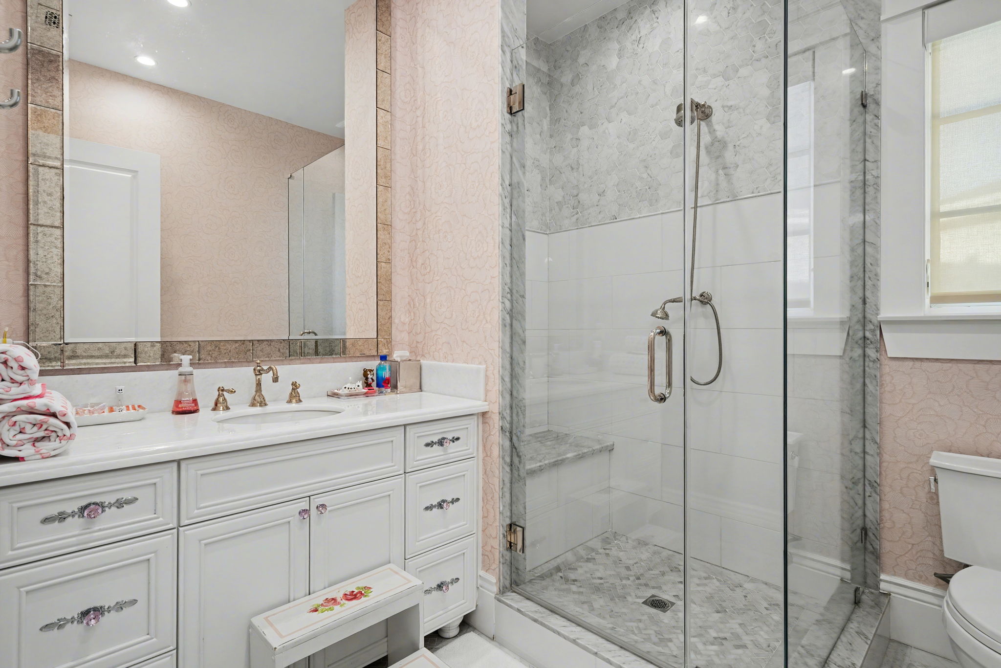 13210 Haney Pl, Pacific Palisades, California 90272, ,Home,For Sale,Haney Pl,1186