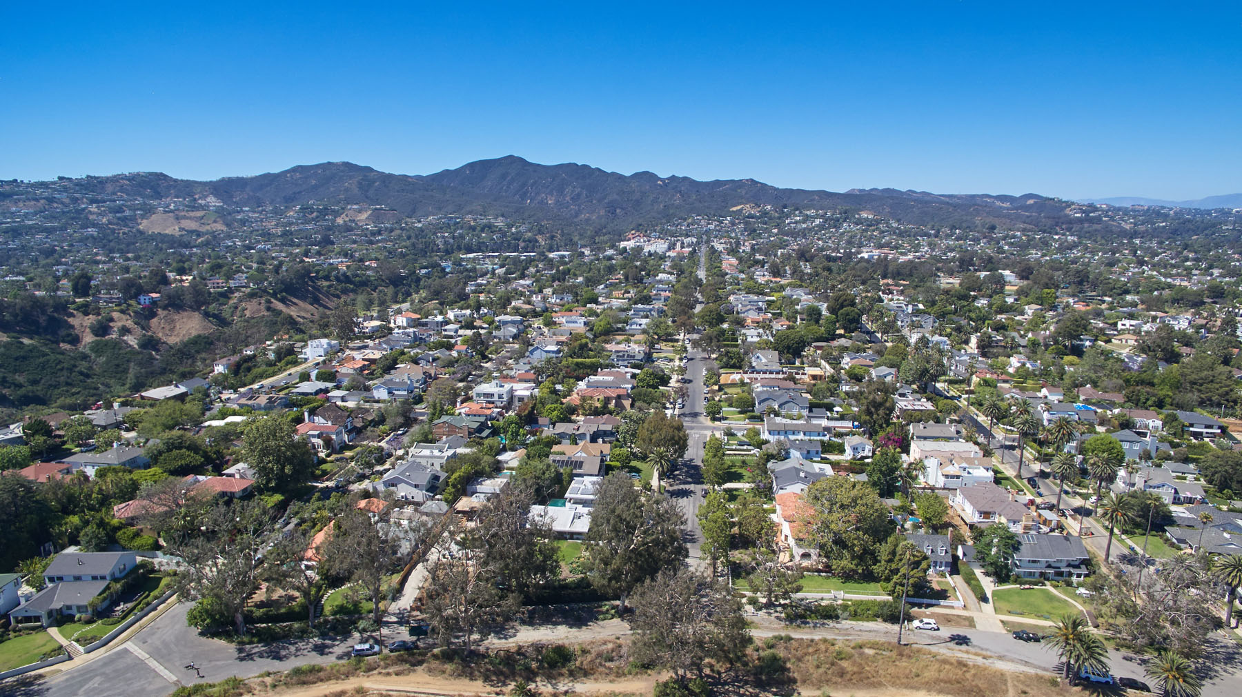 410 Via de la Paz,Pacific Palisades,California 90272,3 Bedrooms Bedrooms,3 BathroomsBathrooms,Home,Via de la Paz,1041