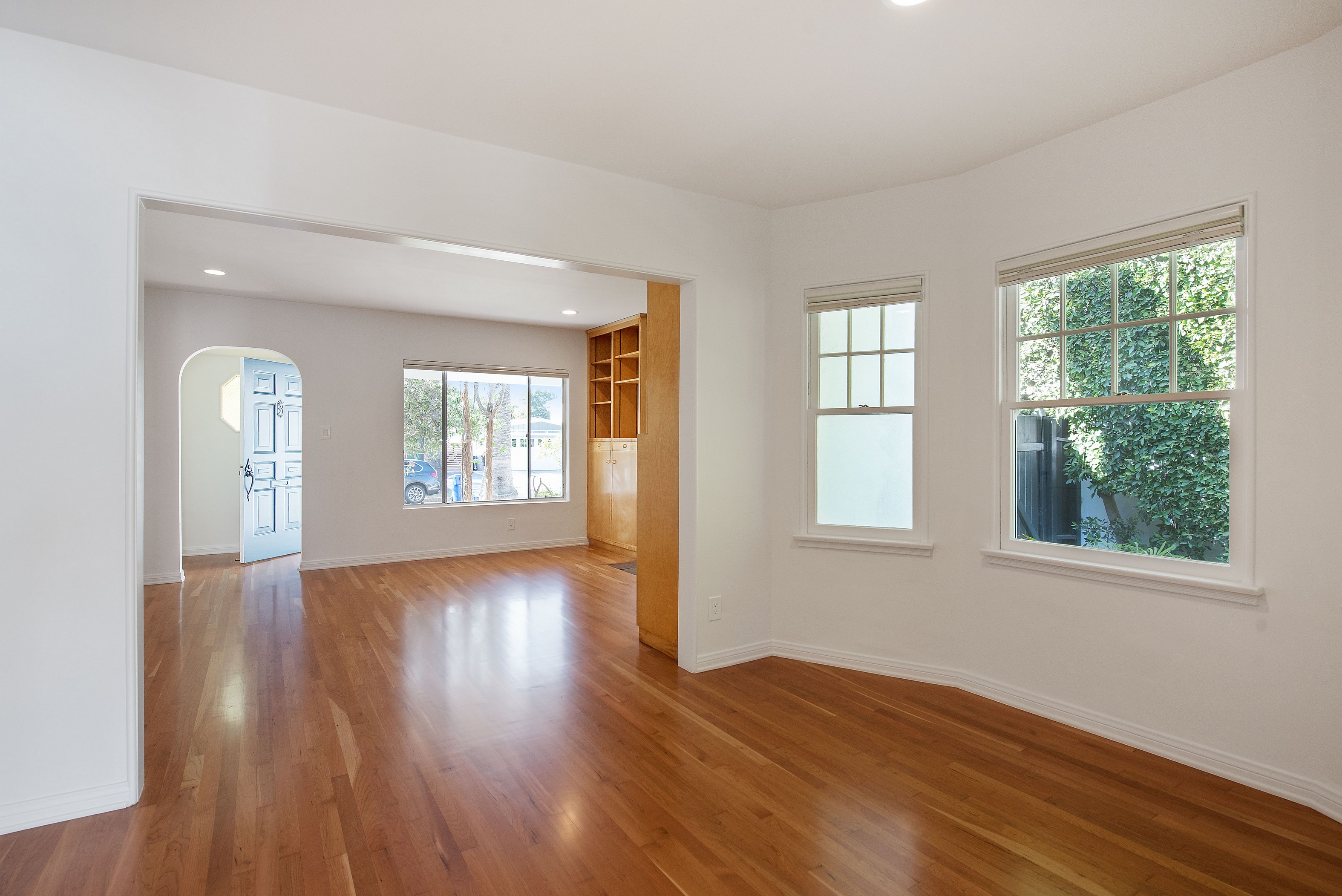 556 swarthmore,California 90272,2 Bedrooms Bedrooms,2 BathroomsBathrooms,Home,swarthmore,1063