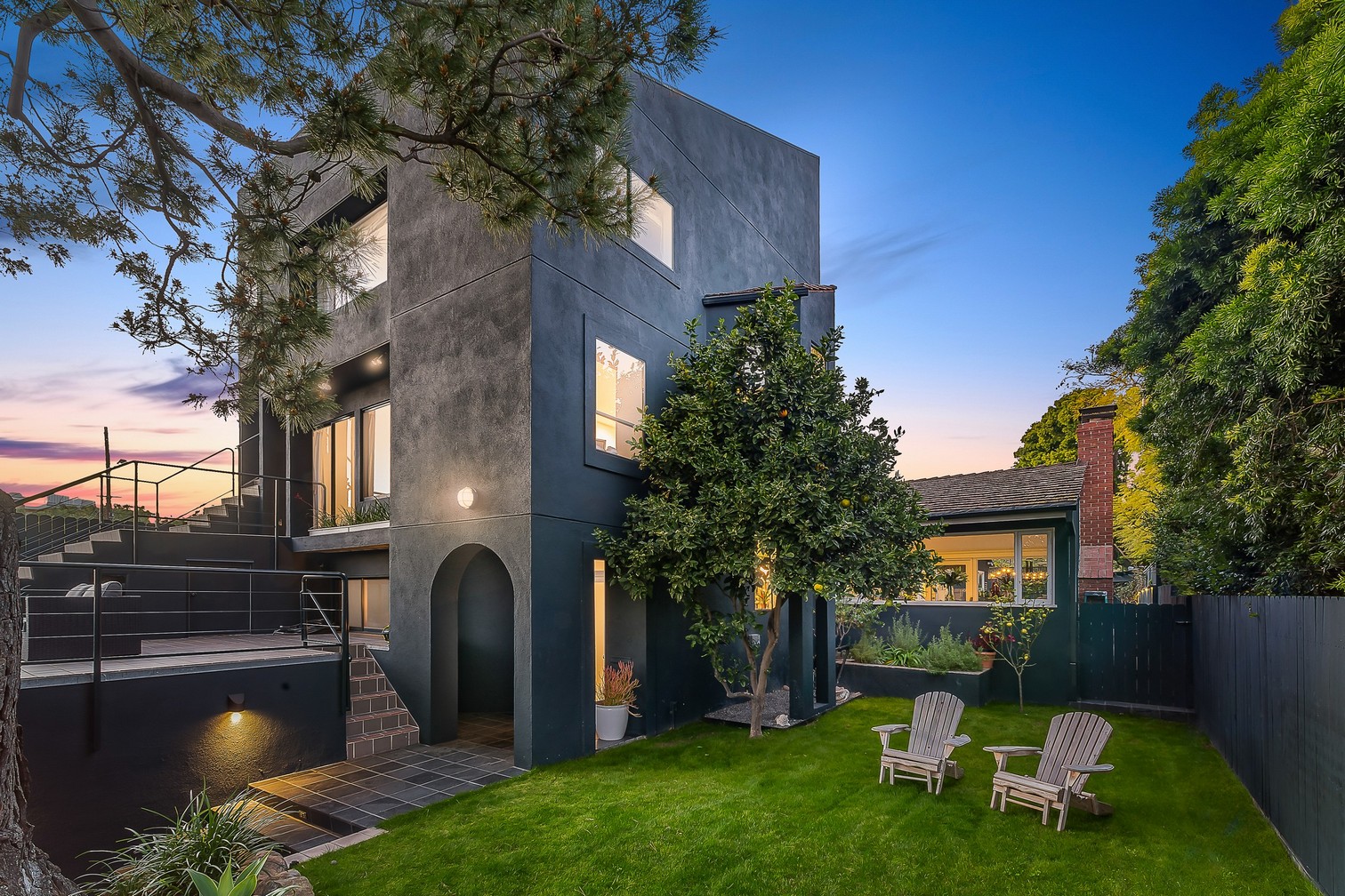 16571 Chattanooga Pl,Pacific Palisades,California 90272,4 Bedrooms Bedrooms,3.5 BathroomsBathrooms,Home,Chattanooga Pl,1073