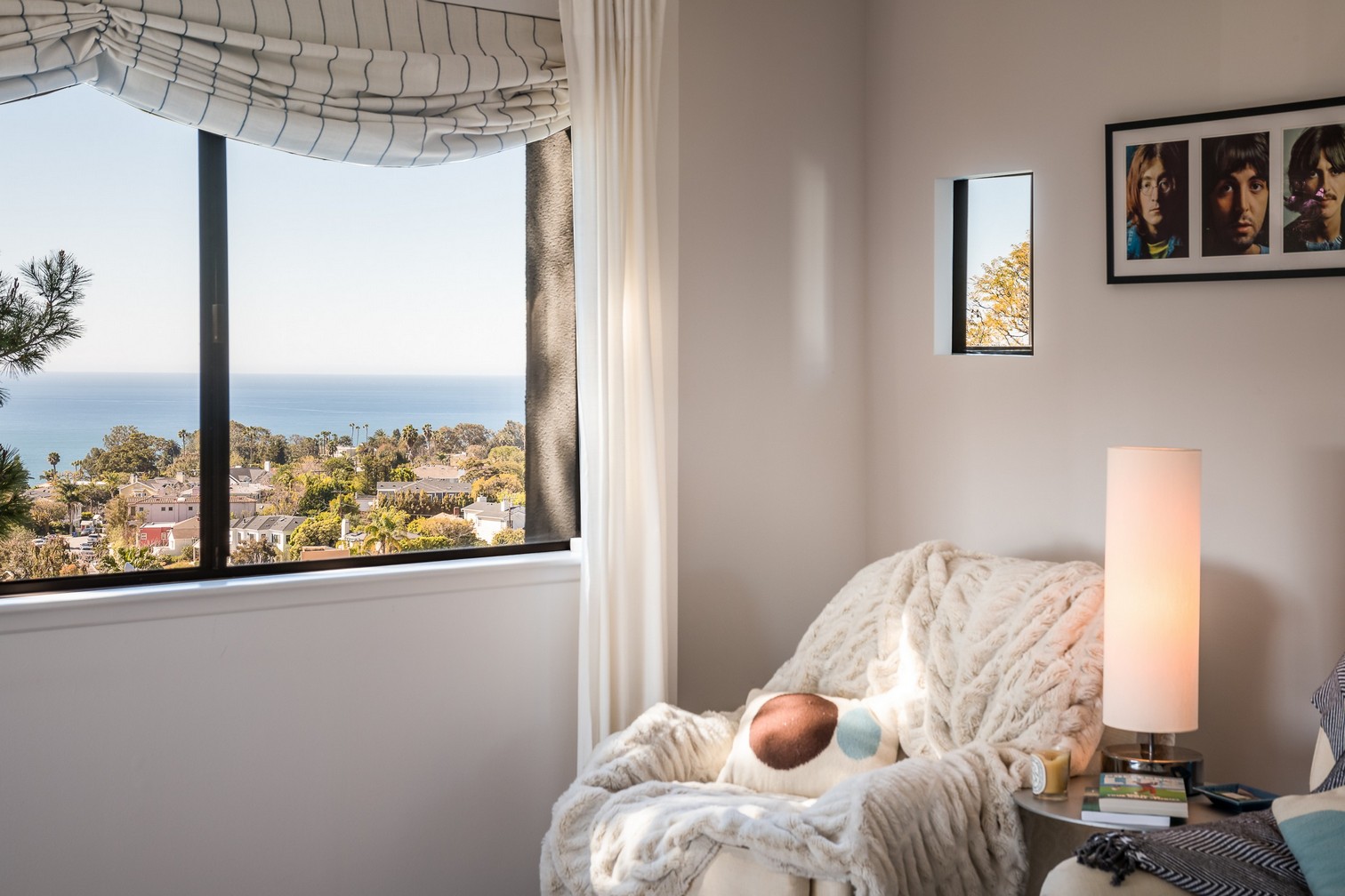 16571 Chattanooga Pl,Pacific Palisades,California 90272,4 Bedrooms Bedrooms,3.5 BathroomsBathrooms,Home,Chattanooga Pl,1073